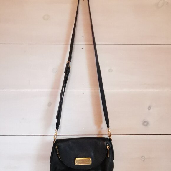 Marc by Marc Jacobs Black Pebbled Leather Top Flap Crossbody Bag Purse - Picture 2 of 12